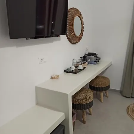 Kleri's 5 Apartment *